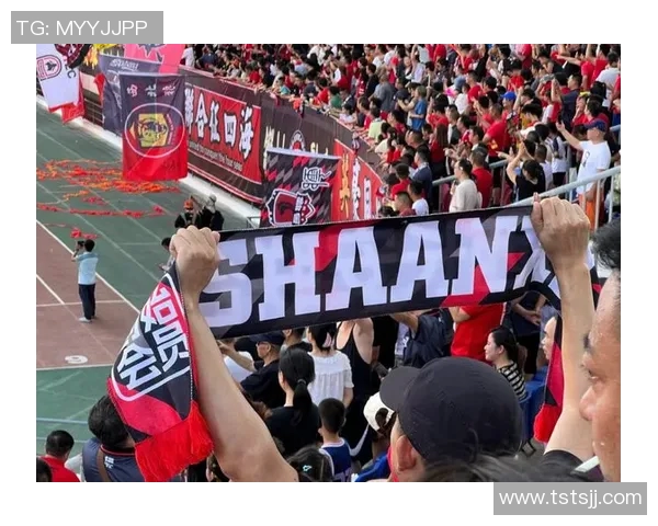 天津泰达与贵州球队激战正酣精彩对决引发球迷热议